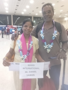 Our guest received a warm welcome at Colombo Airport Book Our Sri Lanka Package from MANSI INTERNATIONAL